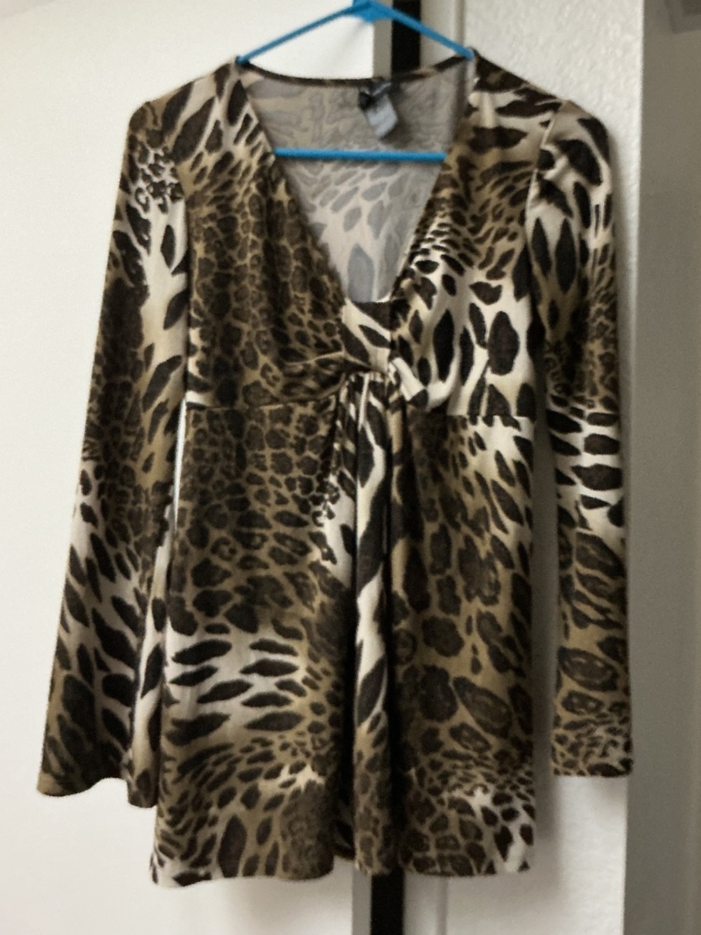 Vintage Y2K Inc mob wife leopard print shirt size M